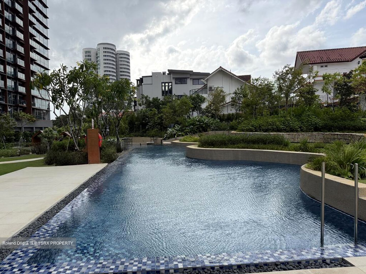Amo Residence (D20), Apartment #520943131